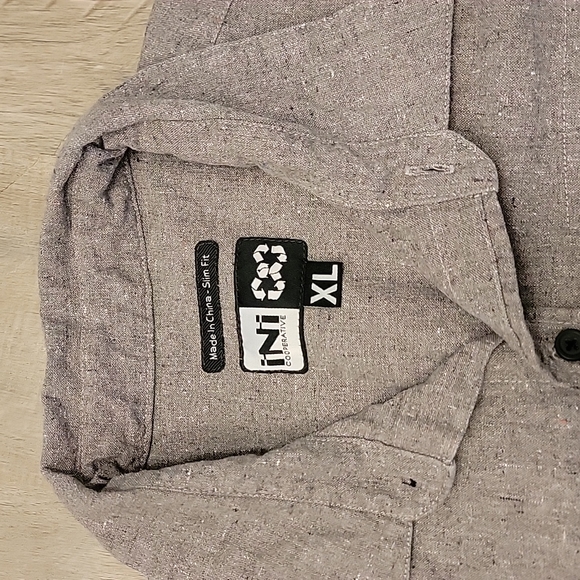 INI Cooperative Button Up Shirt XL - Picture 2 of 2